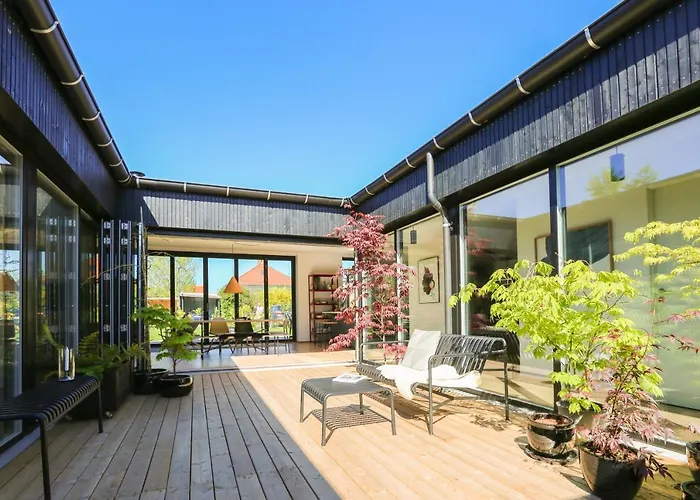 Modern Architecture Atrium House